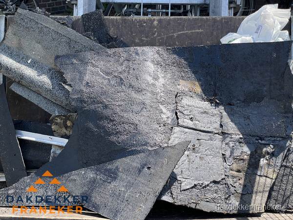 Kosten dakrenovatie: afvoer oud dakmateriaal in Franeker Kosten dakrenovatie: afvoer oud dakmateriaal in Franeker