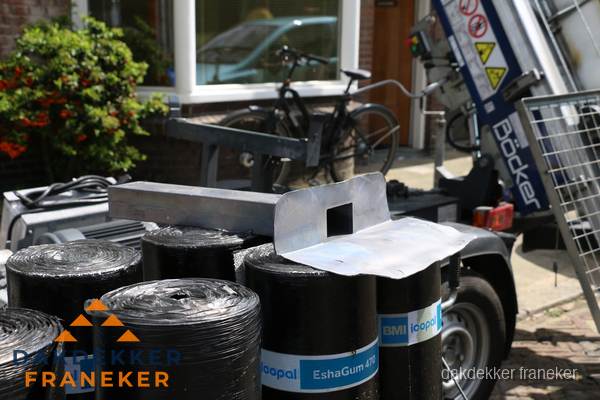 Dakbedekkingsmateriaal en dakgoot onderdelen in Franeker Dakbedekkingsmateriaal en dakgoot onderdelen in Franeker